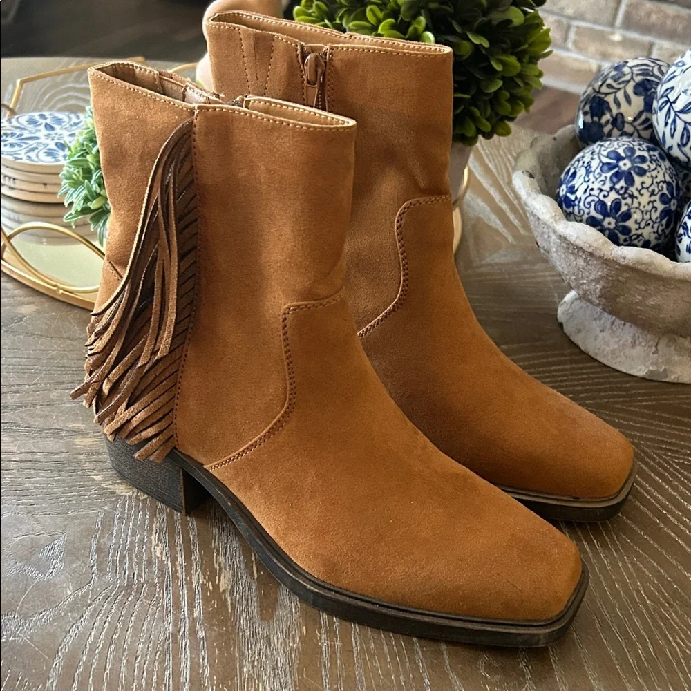 NWOT! Tan Faux Suede Western Fringe Low Heel Ankle Boots